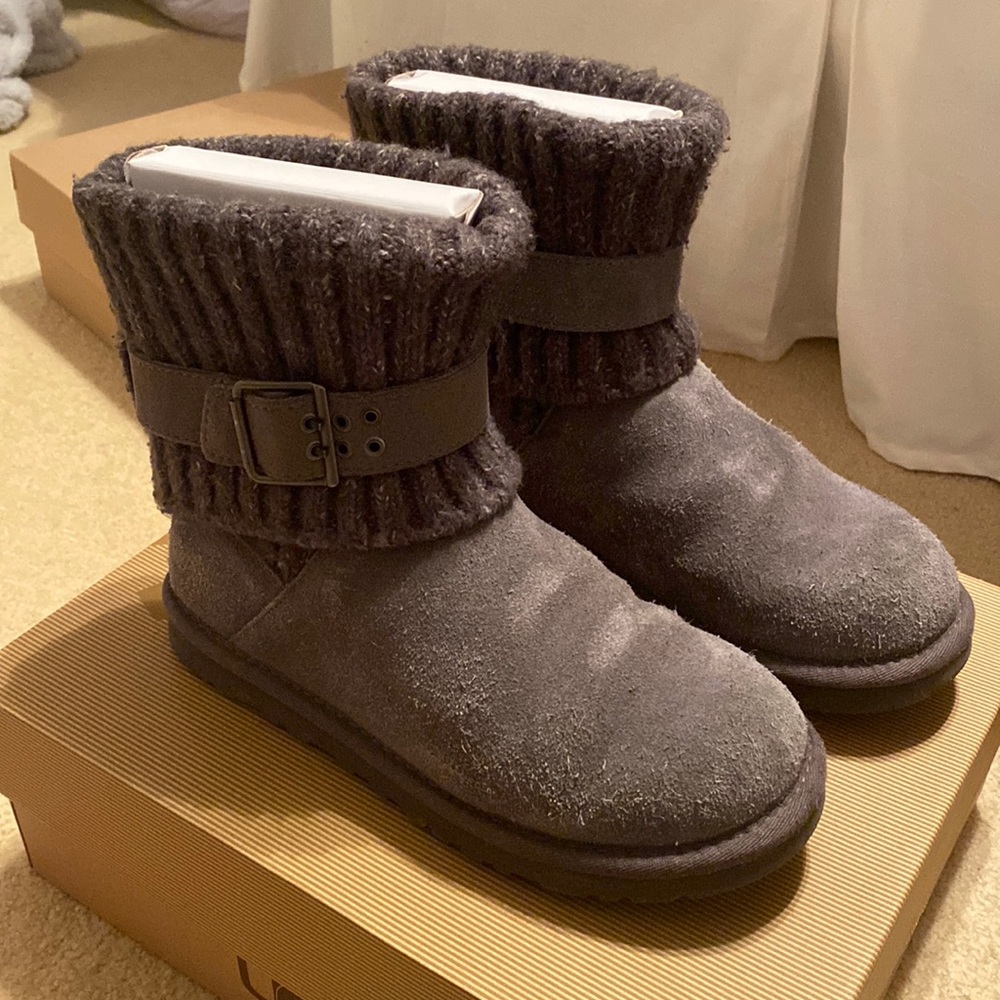 Ugg Cambridge boots W size 7 in grey